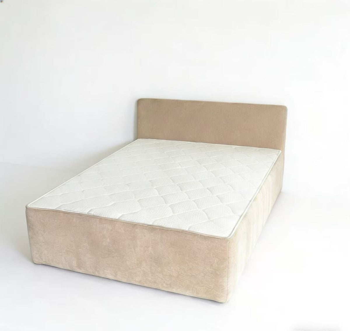 Chenille Boneless Bed — Light Khaki + Beige